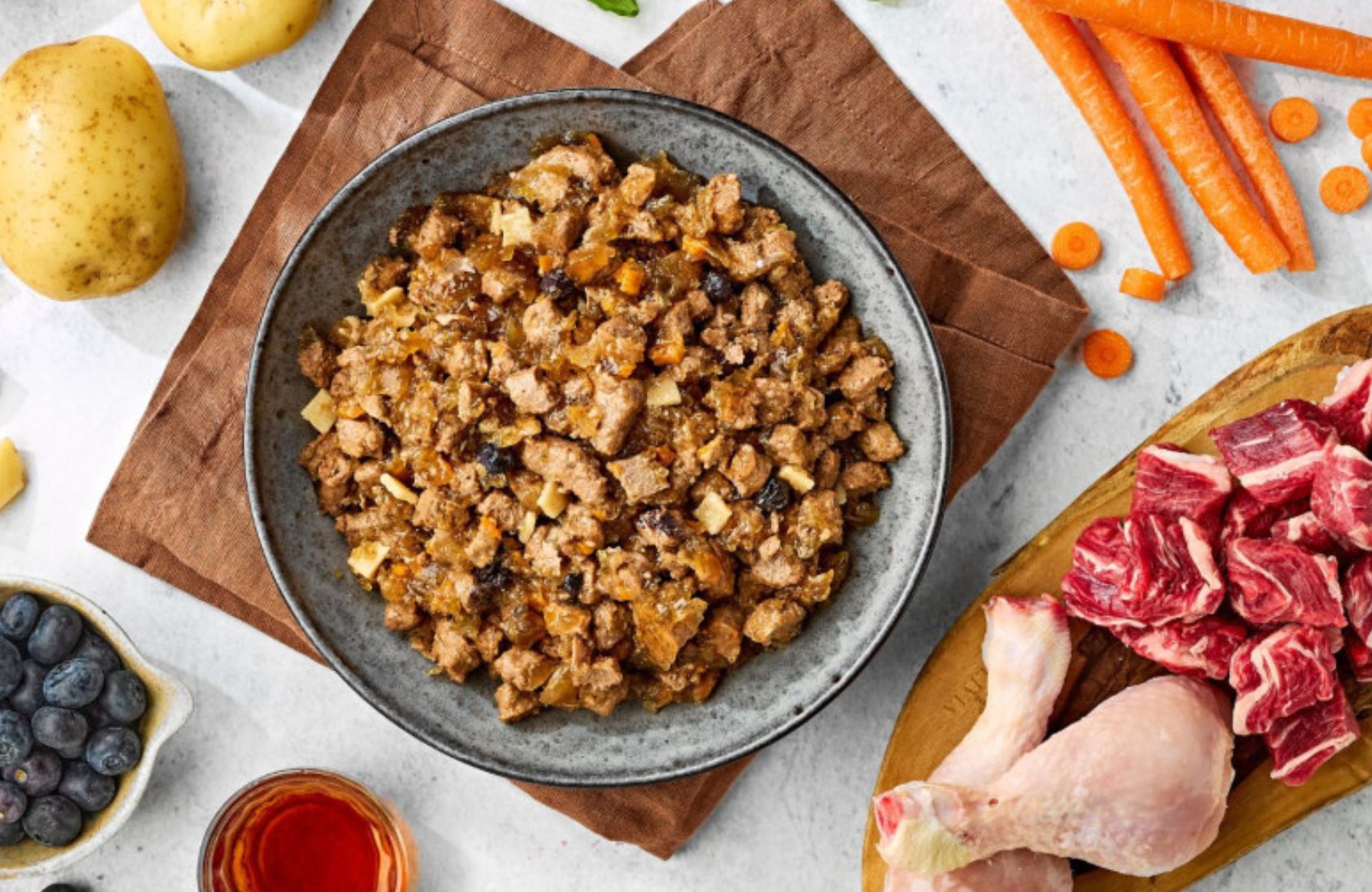 Alimento húmedo grain free para perros: 8 aspectos clave de la gama Naturo para una oferta más completa